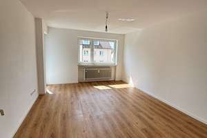 Helle 3-Zimmer-Wohnung mit Südbalkon – Nabburger Straße 17, 81737 Altperlach, München – Vorschaubild 5