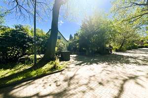 Sonnige Perspektiven in Volksdorf: Solide Substanz in Bestlage im Grünen – Die vollständige Adresse der Immobilie erhältst du vom Anbieter., 22359 Volksdorf, Hamburg – Vorschaubild 19