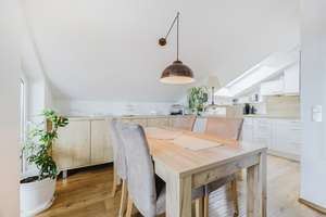 Attraktive 4-Zimmer-Dachgeschosswohnung mit Weitblick – Die vollständige Adresse der Immobilie erhältst du vom Anbieter., 88069 Tettnang – Vorschaubild 5