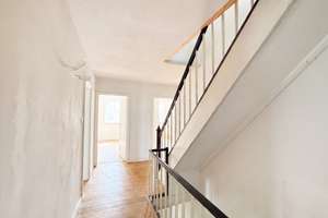 Repräsentatives Familiendomizil in bevorzugter Lage – Die vollständige Adresse der Immobilie erhältst du vom Anbieter., 70191 Weißenhof, Stuttgart – Vorschaubild 4