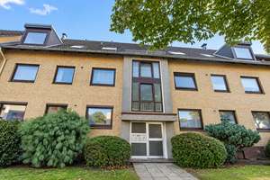 Wohnung in zentraler, ruhiger Lage mit Balkon und Garage (RÖMBKE IMMOBILIEN KG)