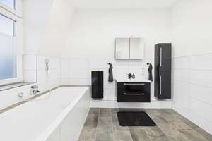 Kernsanierte Dachgeschosswohnung mit ca. 139 m² Grundfläche und Potenzial für Maisonette-Ausbau – Die vollständige Adresse der Immobilie erhältst du vom Anbieter., 42281 Barmen, Wuppertal – Vorschaubild 6