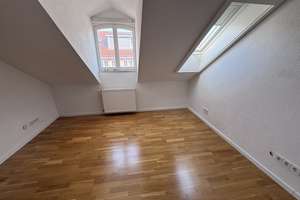 Sofort beziehbarer Dachgeschosstraum im Stuttgarter Westen mit Stellplatz! – Ludwigstr. 58, 70176 Rotebühl, Stuttgart – Vorschaubild 11