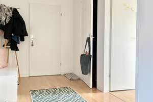Geräumige 3-Zimmer-Wohnung im Dachgeschoss mit EBK... – Oskarstraße 6, 42283 Barmen, Wuppertal – Vorschaubild 8