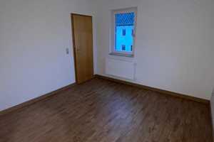 Gemütliche Dachgeschosswohnung in Marktnähe – Lindenstraße 3, 9376 Erzgebirgskreis – Vorschaubild 7