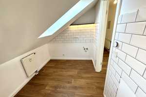 Renovierte 2-Zimmer-Wohnung mit großem Wohnbereich – Alte Reichsstraße 31c, 86356 Augsburg (Kreis) – Vorschaubild 4