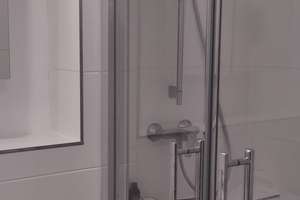 Wunderschöne voll Möblierte  2-Zimmer, Kochnische, Dusche , Mainz-Altstadt – Holzhofstr. 19C, 55116 Altstadt, Mainz – Vorschaubild 17