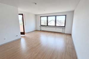 Neu renovierte 2-Zimmer-Wohnung mit Südbalkon
