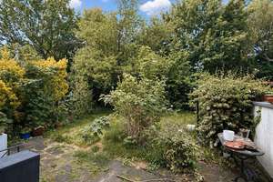 Doppelhaushälfte mit schönem Garten in Alstaden – Garage, Fernwärme & Entwicklungspotenzial – Die vollständige Adresse der Immobilie erhältst du vom Anbieter., 46049 Lirich-Süd, Oberhausen – Vorschaubild 2