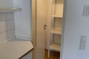 Großzügiges 1 Zimmer Apartment im Herzen der Altstadt – Bolkerstrasse 37, 40213 Altstadt, Düsseldorf – Vorschaubild 3