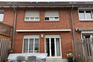 Courtagefrei - 5-Zimmer-Reihenhaus in Hamburg-Allermöhe – Die vollständige Adresse der Immobilie erhältst du vom Anbieter., 21035 Neuallermöhe, Hamburg – Vorschaubild 1