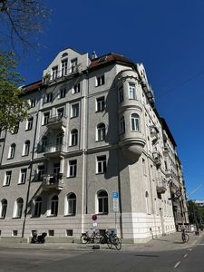 LEHE / Traumhafte Altbauwohnung