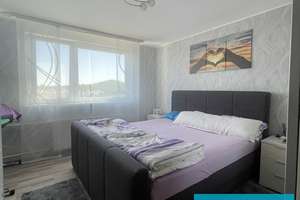 Attraktive Wohnung mit Fernblick, Einzelgarage und Aufzug. – Tilsiter Straße 6, 75181 Haidach, Pforzheim – Vorschaubild 9