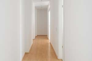 Charmante 2-Zimmer-Wohnung mit Stuck in Prenzlauer Berg – Die vollständige Adresse der Immobilie erhältst du vom Anbieter., 10439 Prenzlauer Berg, Berlin – Vorschaubild 6