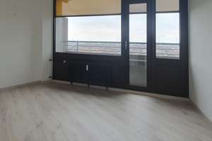 Frisch renovierte 3-Zimmer-Wohnung im Zentrum ! – Neckarpromenade 9, 68167 Neckarstadt-Ost/Wohlgelegen, Mannheim – Vorschaubild 4