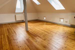 Renovierte moderne Dachgeschoss Wohnung mit Stadtpark Blick  – Travemünder Allee 18, 23568 Sankt Gertrud, Lübeck – Vorschaubild 2