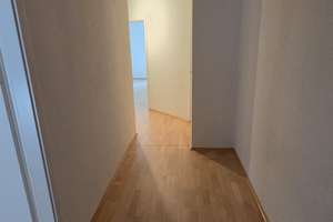 Charmante 3-Zimmer-Gartenwohnung mit großem Balkon in ruhiger Lage von Köln-Weidenpesch – Vulkanstr. 12, 50735 Weidenpesch, Köln – Vorschaubild 9