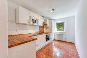 +++ modernisiert - 1.OG mit Süd-Balkon - inklusive Einbauküche - auf Erbbaurecht +++ – Haldenrainstraße 160, 70437 Rot, Stuttgart – Vorschaubild 7