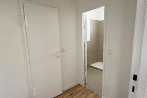 Hochwertig Renoviert: Freies 1,5-Zimmer-Apartment mit Balkon – Otto-Suhr-Allee 114, 10585 Charlottenburg, Berlin – Vorschaubild 22
