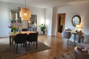 Nachmieter gesucht: 3 Zimmer, Küche, Diele, Bad, Balkon und Garage
