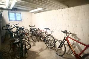 Für Jung & Alt: Bezugsfreie 4‑Zimmer‑Wohnung mit XL-Loggia * Tiefgarage *Aufzug *Energiekl. C *1. OG – Die vollständige Adresse der Immobilie erhältst du vom Anbieter., 40593 Urdenbach, Düsseldorf – Vorschaubild 13