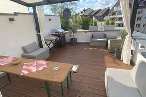 Düsseldorf-City: Gepflegtes Mehrfamilienhaus in ruhiger,  zentraler Lage – Die vollständige Adresse der Immobilie erhältst du vom Anbieter., 40211 Stadtmitte, Düsseldorf – Vorschaubild 2