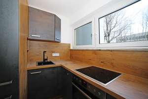 Apartment mit Balkon und EBK - komplett saniert und möbliert – Tettnanger Str. 4, 81243 Aubing-Süd, München – Vorschaubild 10