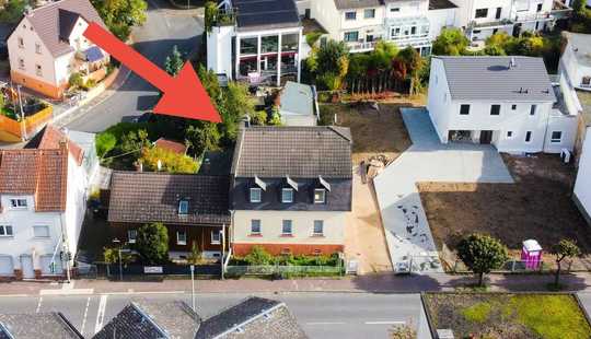 Bild von Handwerkerfamilie aufgepasst! Einfamilienhaus zur Sanierung in Kelkheim-Fischbach!