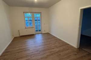 Vollvermietetes Mehrfamilienhaus mit Balkonen und Stellplätzen in guter Lage! – Die vollständige Adresse der Immobilie erhältst du vom Anbieter., 9131 Ebersdorf, Chemnitz – Vorschaubild 5