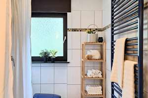 Raumwunder*RESERVIERT* KH-Süd, Platz für Kinder und Arbeiten,  3 Bäder, Terrasse+Garten, Garage – Die vollständige Adresse der Immobilie erhältst du vom Anbieter., 55543 Bad Kreuznach – Vorschaubild 9