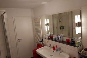 Gepflegtes 5-Zimmer-Reihenhaus mit Einbauküche in Weinheim, Weinheim – Die vollständige Adresse der Immobilie erhältst du vom Anbieter., 69469 Weinheim – Vorschaubild 5