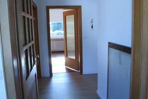 Ruhig wohnen in freistehendem Einfamilienhaus auf zwei Etagen in Solingen – Die vollständige Adresse der Immobilie erhältst du vom Anbieter., 42659 Burg/Höhscheid, Solingen – Vorschaubild 14
