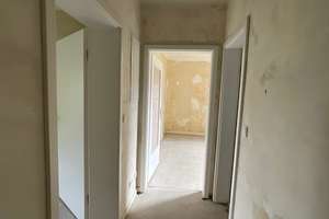 6 Nettokaltmieten frei! Familienwohnung in ruhiger Lage mit Balkon.. – Schloßstraße 13, 47137 Mittelmeiderich, Duisburg – Vorschaubild 6
