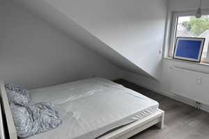 Stilvolle 3-Zimmer-DG-Wohnung mit Balkon in Grevenbroich – In der Herrschaft 21, 41515 Neuss (Rhein-Kreis) – Vorschaubild 10