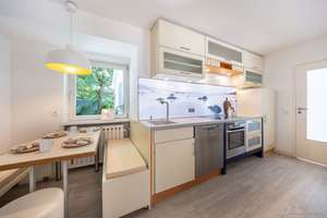 Trudering: Lichtdurchflutetes Architektenhaus, über 340 m² Wfl., Kamin, großer Garten & Doppelgarage – Die vollständige Adresse der Immobilie erhältst du vom Anbieter., 81827 Waldtrudering, München – Vorschaubild 12