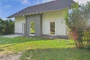 Großes freistehendes Einfamilienhaus seitlich der Biebricher Allee, hochwertige Ausstattung – Die vollständige Adresse der Immobilie erhältst du vom Anbieter., 65203 Biebrich, Wiesbaden – Vorschaubild 16