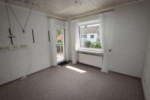 + Holzbüttgen + Reihenendhaus + Bj. 1970 + ca. 104 m² Wohnfläche + ca. 249 m² Grundstück + Garage + – Die vollständige Adresse der Immobilie erhältst du vom Anbieter., 41564 Kaarst – Vorschaubild 7