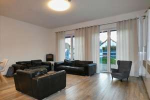 Wohnliche Eleganz trifft auf modernes Design - Preis VB – Die vollständige Adresse der Immobilie erhältst du vom Anbieter., 89407 Dillingen an der Donau – Vorschaubild 7