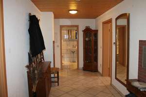 ***Zweifamilienhaus mit großer Scheune 
       und viel Grundstück *** – Die vollständige Adresse der Immobilie erhältst du vom Anbieter., 79189 Bad Krozingen – Vorschaubild 2