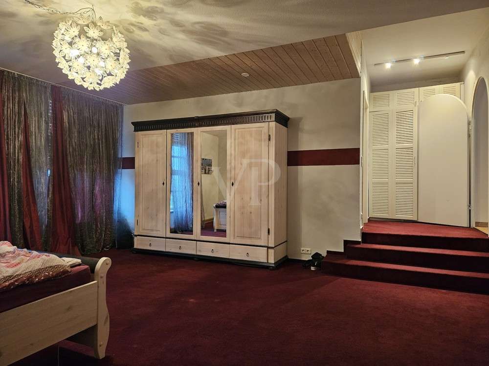 Immobilie in Aurach - Stilvolle Architektenvilla mit großem Grundstück - Bild 11