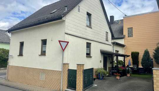 Bild von "Das 6-Zimmer Haus als Alternative zur Wohnung" in gepflegter Wohngegend von Taunusstein-Wehen