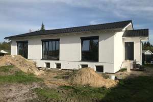 TOP- Gelegenheit - Kernsaniertes Wohnhaus zum Fertigbauen – Veilchenweg 325, 38524 Sassenburg – Vorschaubild 1