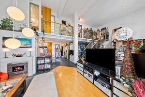 Einzigartige Wohnung auf 2 Ebenen mit Garten und Wintergärten in Berlin-Adlershof – Die vollständige Adresse der Immobilie erhältst du vom Anbieter., 12489 Adlershof, Berlin – Vorschaubild 5