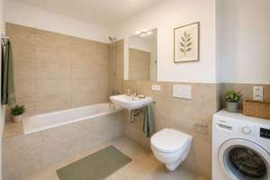 Moderne Südwest-Wohnung + SW-Balkon in bester Villenlage nahe Pasinger Stadtpark+EBK+Parkett+2 Bäder – Die vollständige Adresse der Immobilie erhältst du vom Anbieter., 81243 Pasing, München – Vorschaubild 8