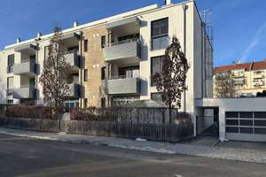 Exklusive Gartenwohnung mit fünf großzügigen Zimmern in München - Pasing