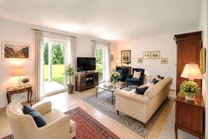 Gepflegt & modern: Barrierefreie 3-Zi-Gartenwhg.! Terrasse! Eigener Stellplatz! Nähe Hallenbad! – Die vollständige Adresse der Immobilie erhältst du vom Anbieter., 40468 Unterrath, Düsseldorf – Vorschaubild 2