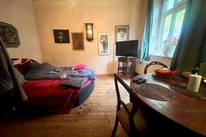 Property thumbnail 2