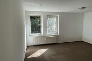 72 m² 3-Zimmer-ETW mit guter Bausubstanz und Energieeffizienz und eigenem Stellplatz in Kiel-Wellsee – Goerdelerring 10, 24145 Wellsee, Kiel – Vorschaubild 8