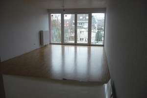Elegante 2-Zimmer-Wohnung mit Balkon im 4. OG in Köln-Lindenthal – Krieler Straße 19, 50935 Lindenthal (Ortsteil), Köln – Vorschaubild 1