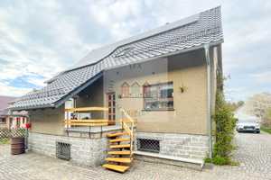 Grünes Wohnglück mit Sonnenkraft: Einfamilienhaus mit Gartenparadies & PV-Anlage – Elbe-Elster (Kreis) – Vorschaubild 3